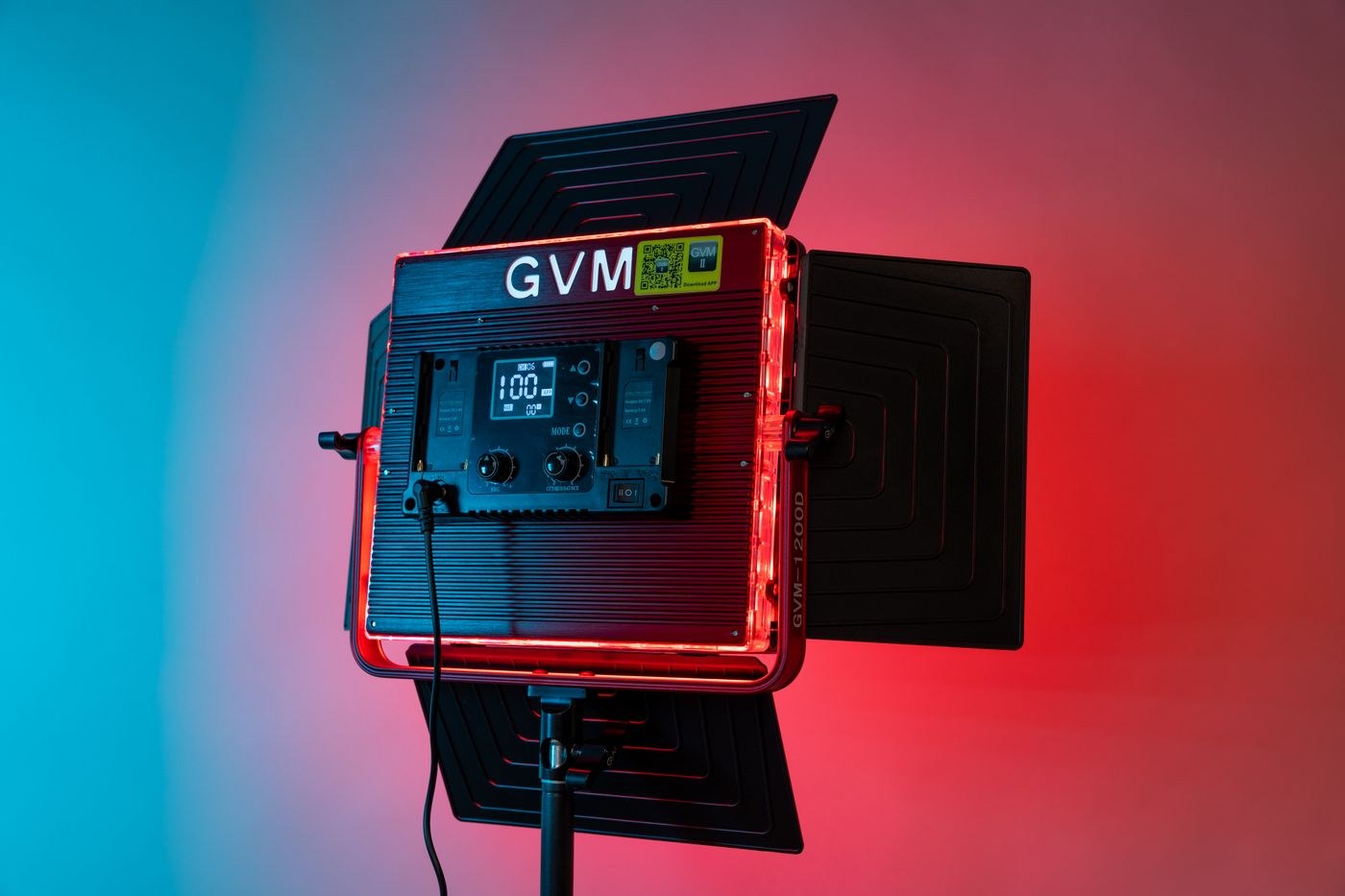 Studio-LED-Leuchte mit farbiger Beleuchtung